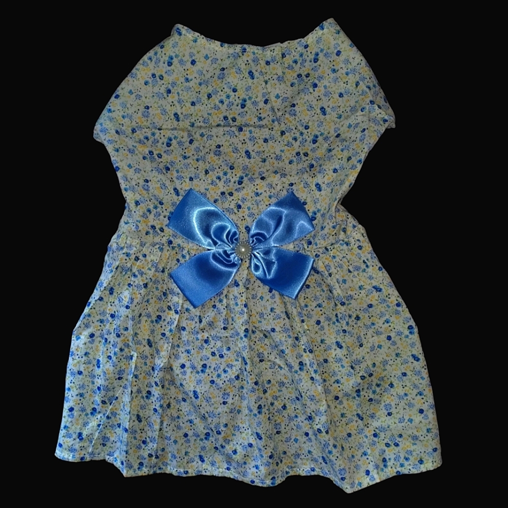 ❤️ Blue Roses Dog Dress Med NEW